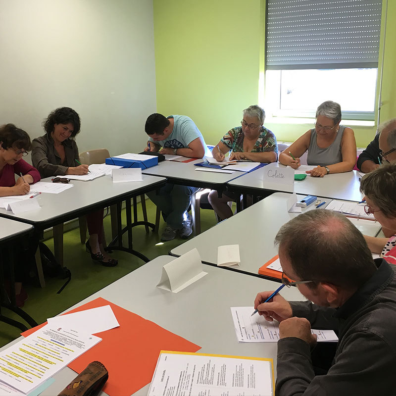ESPAGNOL-classe-studieuse